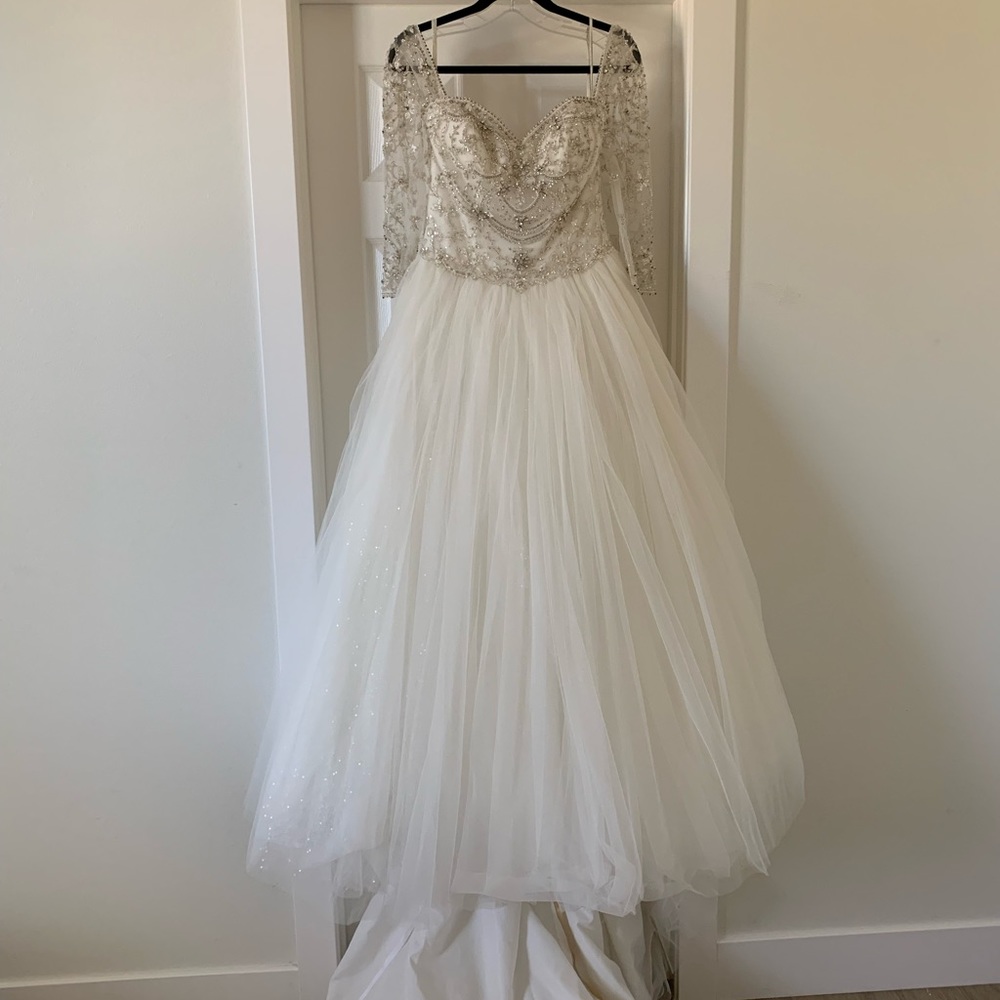 Brand New Sophia Tolli Novella Wedding Dress sz 12